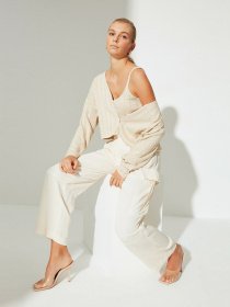 Кардиган Trendyol модель TWOAW22HI0505/Tas Фото