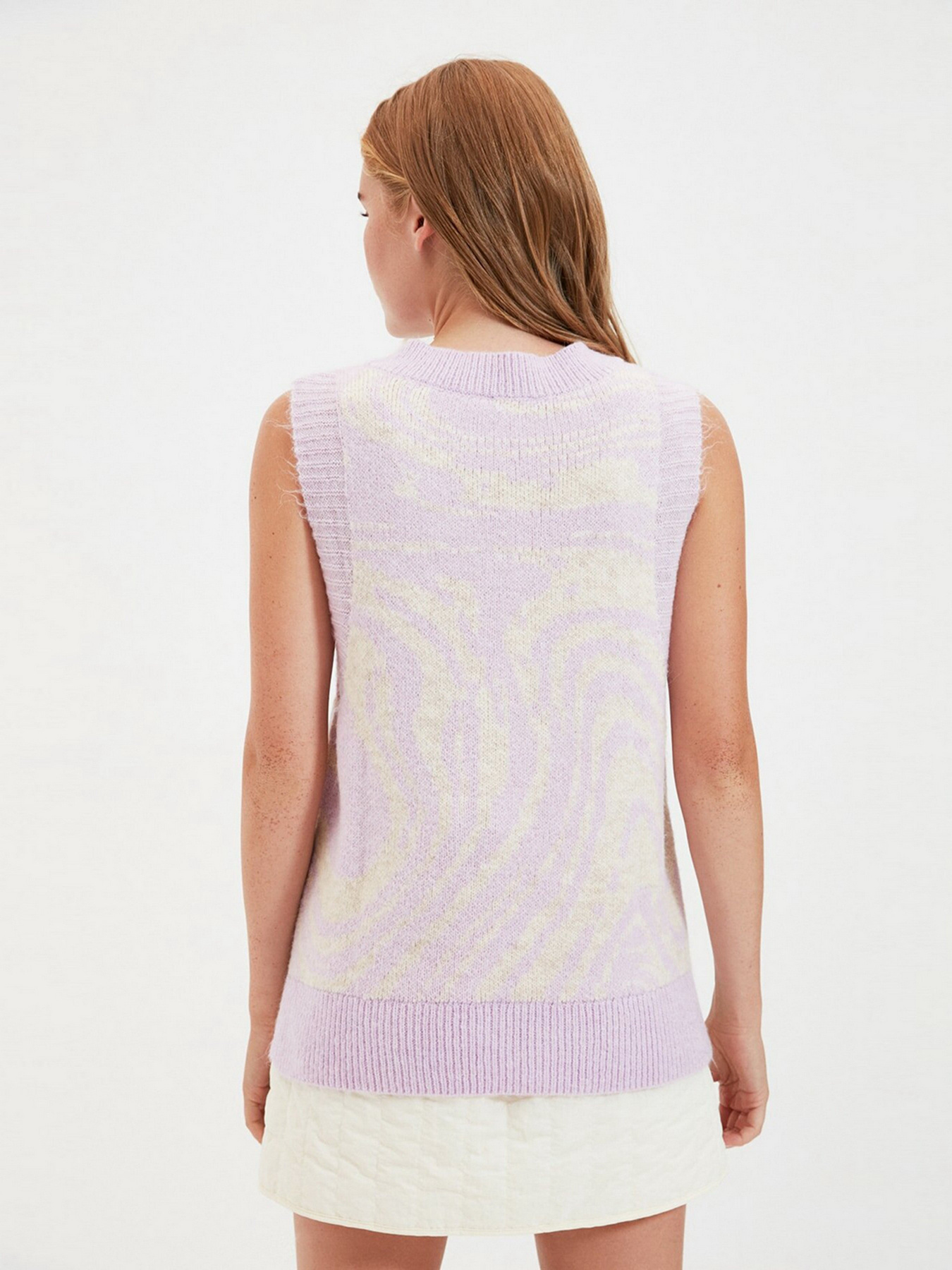 Жилет Trendyol модель TWOAW22SV0038/Lila Жилет Trendyol модель TWOAW22SV0038/Lila Фото