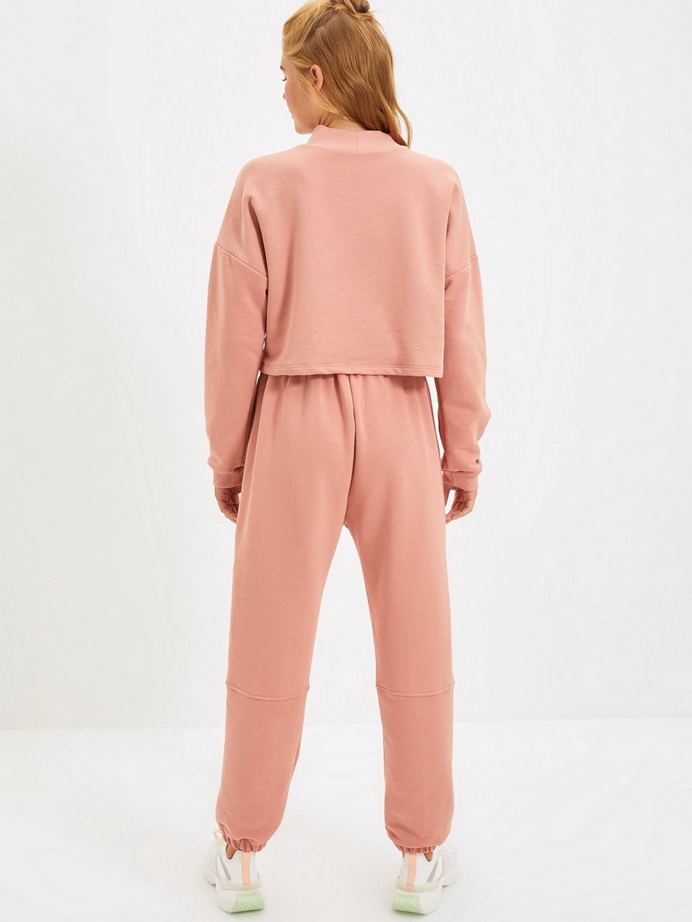 Спортивный костюм Trendyol модель TWOAW21AU0011/Gul Kurusu Фото