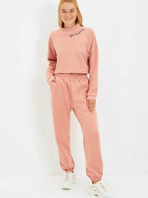 Спортивный костюм Trendyol модель TWOAW21AU0011/Gul Kurusu Фото