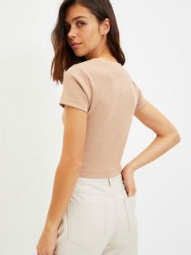 Футболки и поло Trendyol модель TWOAW21BZ0638/Camel Футболки и поло Trendyol модель TWOAW21BZ0638/Camel Фото