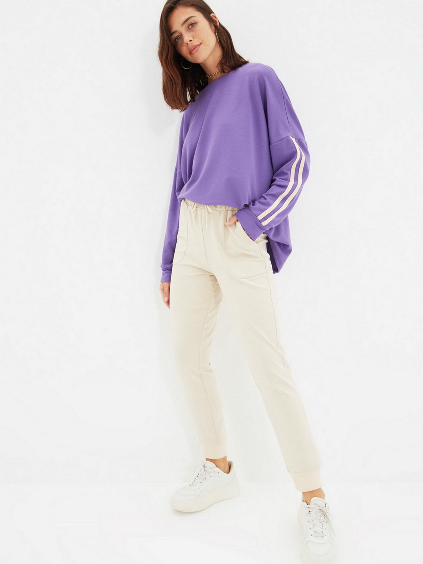 Штаны спортивные Trendyol модель TWOAW21EA0024/Tas Фото