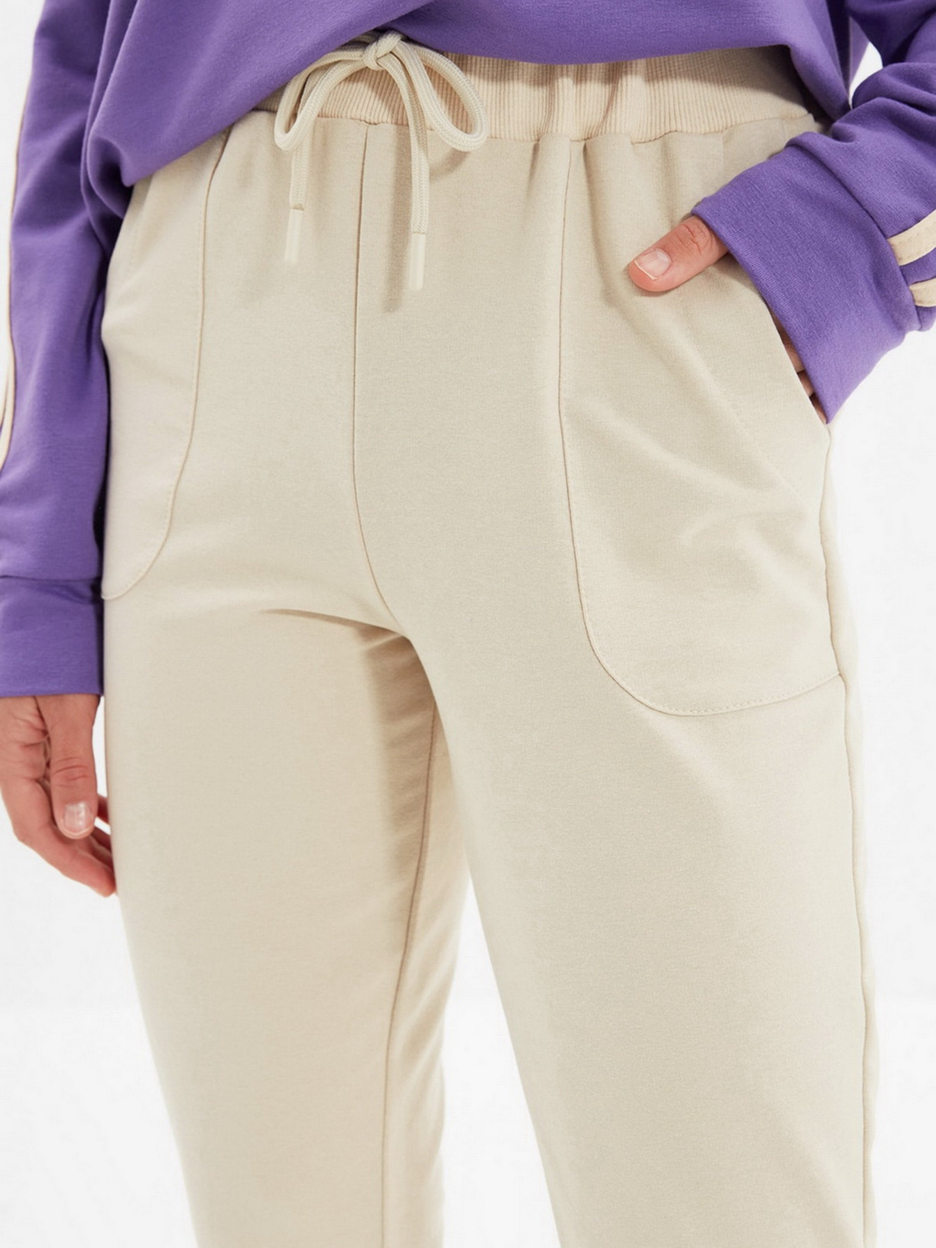 Штаны спортивные Trendyol модель TWOAW21EA0024/Tas Фото