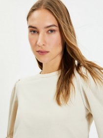 Свитшот Trendyol модель TWOAW21SW0066/Tas Фото