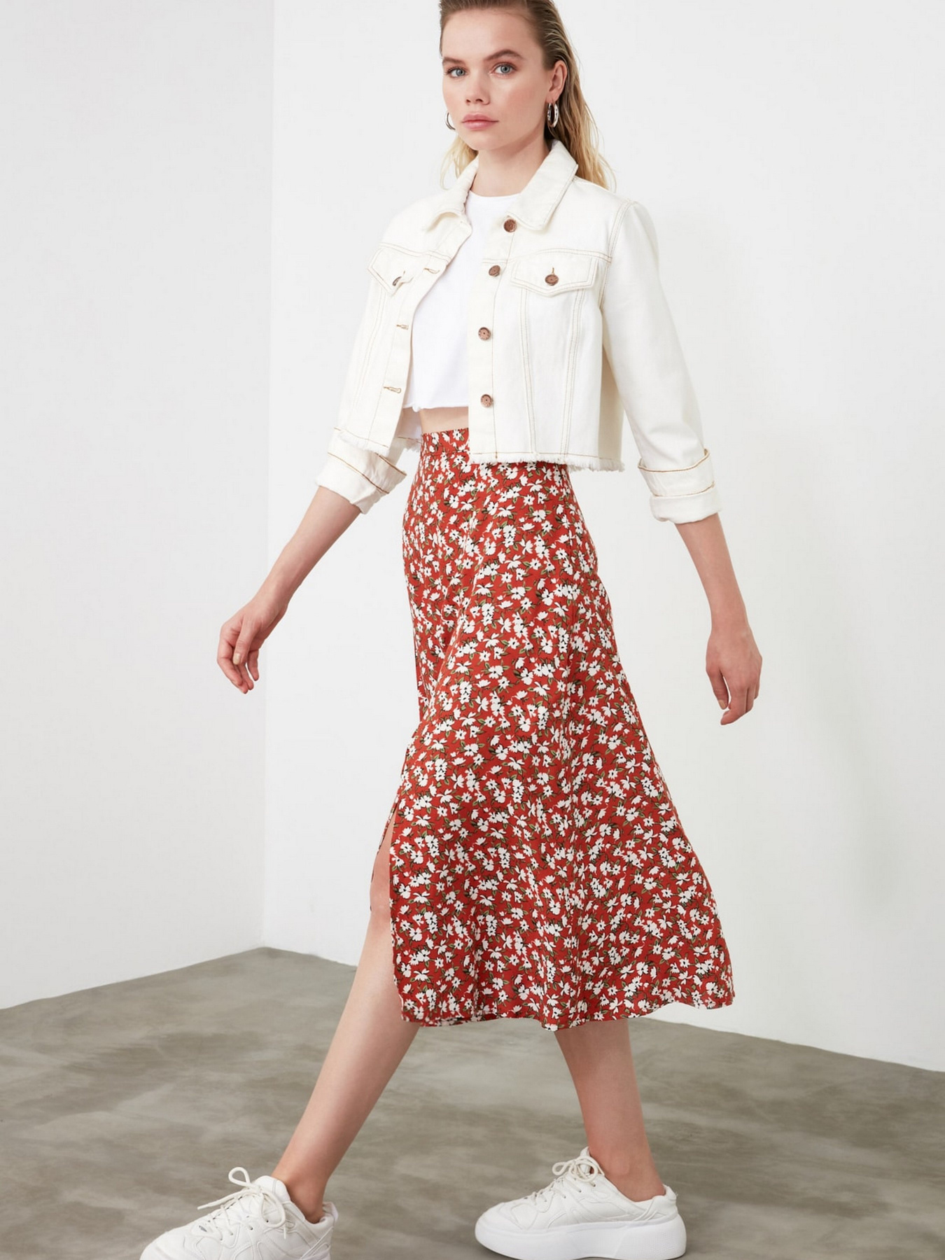 Спідниця міді Trendyol модель TWOSS20ET0230/Kiremit Фото