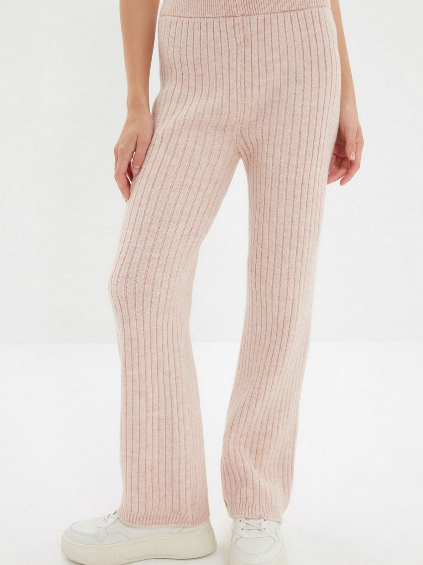 Костюм Trendyol модель TWOAW22AU0101/Pudra Фото