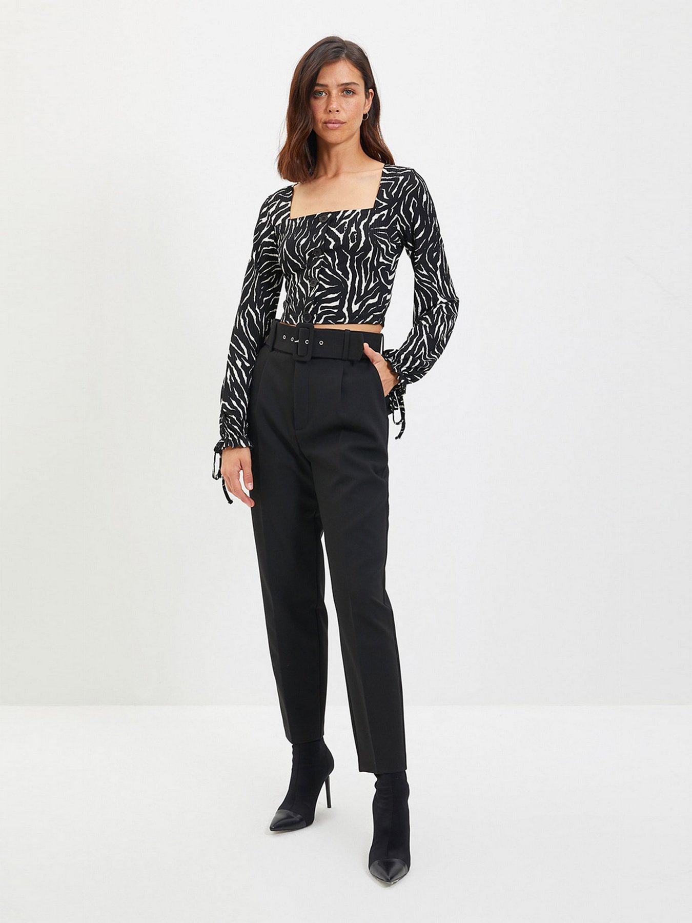 Блуза Trendyol модель TWOAW22BZ0592/cok Renkli Фото