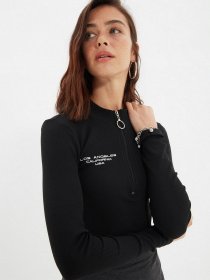 Джемпер Trendyol модель TWOAW22BZ0596/Siyah Фото