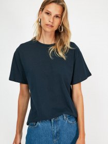 Футболки і поло Trendyol модель TWOSS21TS3869/Lacivert Фото