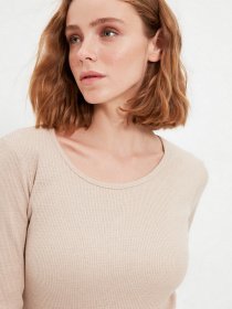 Лонгслив Trendyol модель TWOAW22BZ0936/Bej Фото