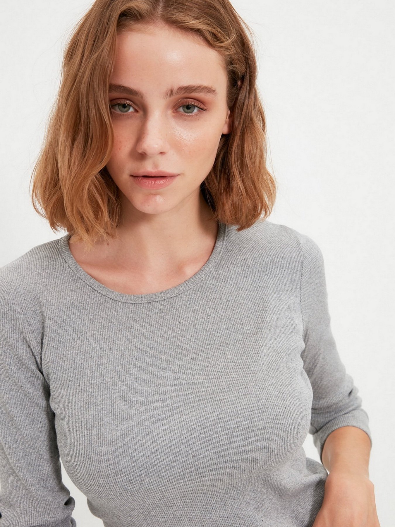 Лонгслів Trendyol модель TWOAW22BZ0936/Gri Фото