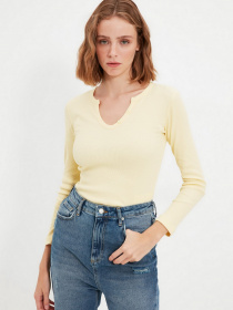 Джемпер Trendyol модель TWOAW22BZ0937/Sari Фото