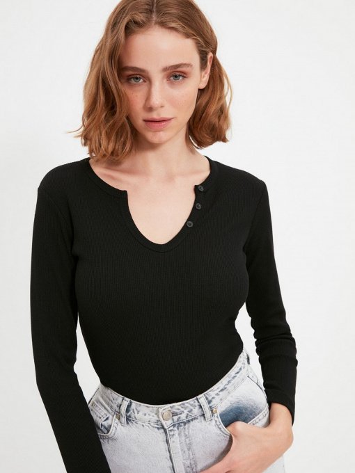 Джемпер Trendyol модель TWOAW22BZ0937/Siyah Фото