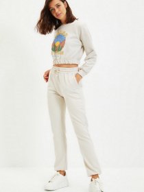 Штаны спортивные Trendyol модель TWOAW22EA0185/Tas Фото