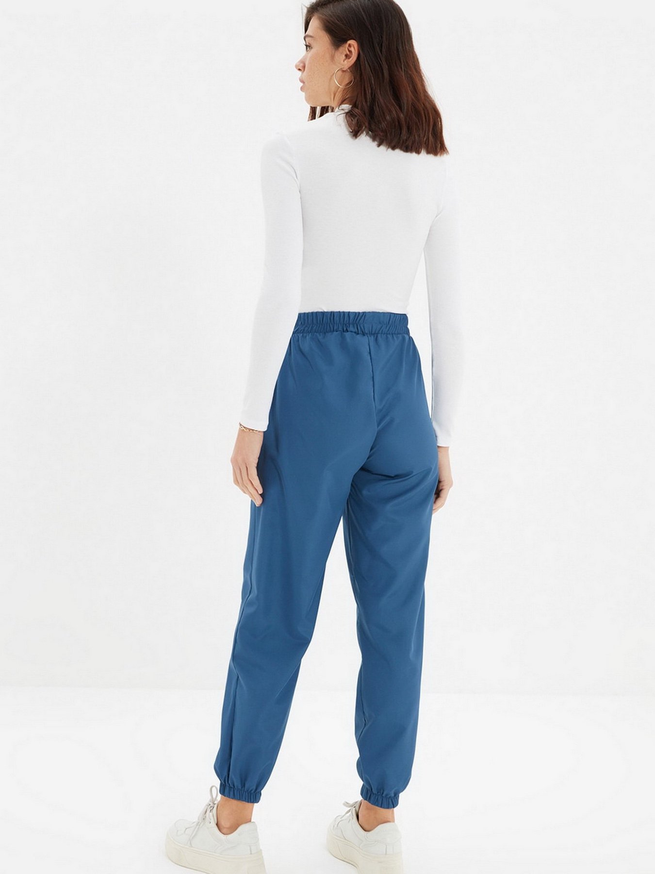 Штаны спортивные Trendyol модель TWOAW22EA0215/Indigo Фото