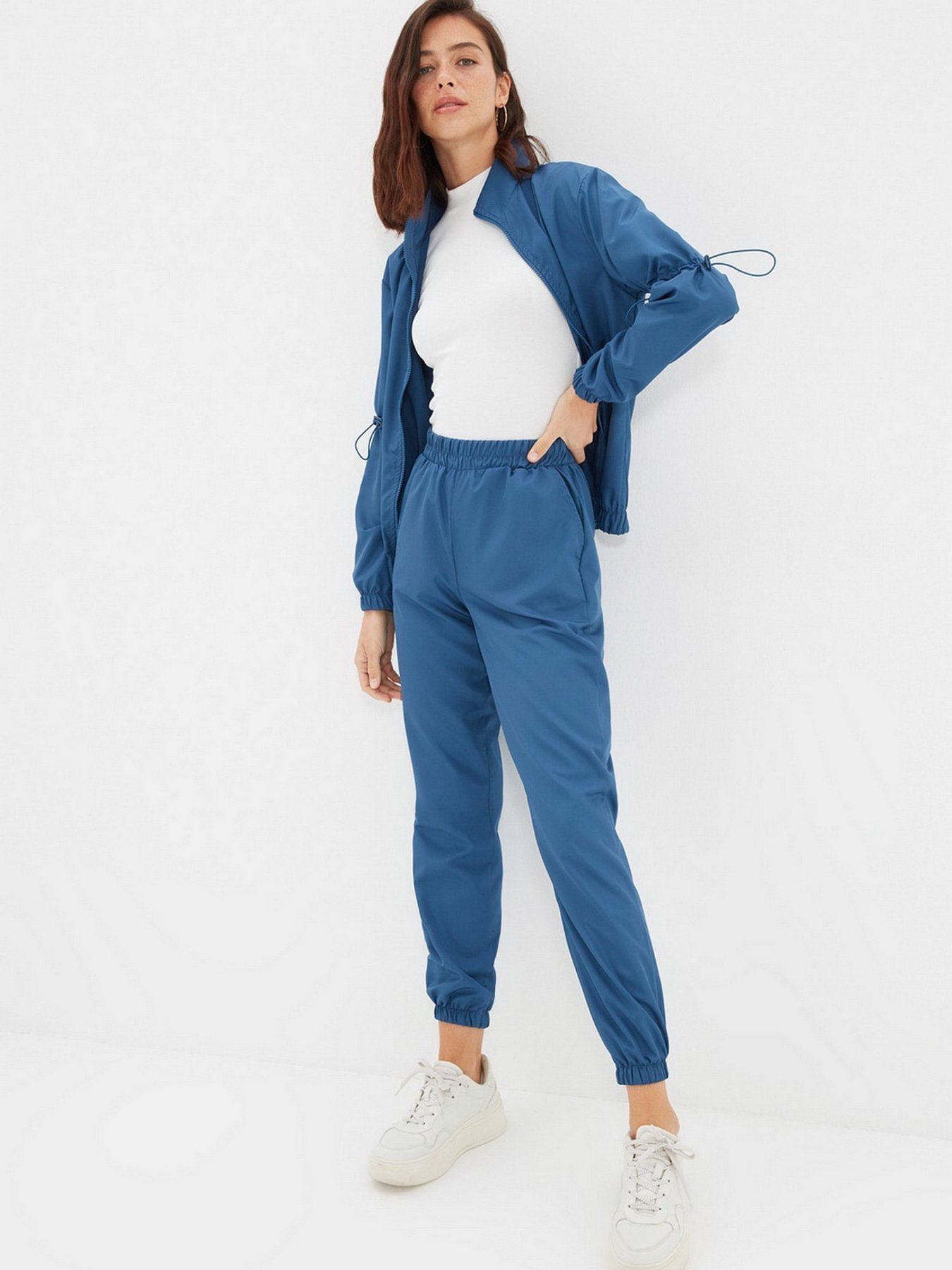 Штаны спортивные Trendyol модель TWOAW22EA0215/Indigo Фото