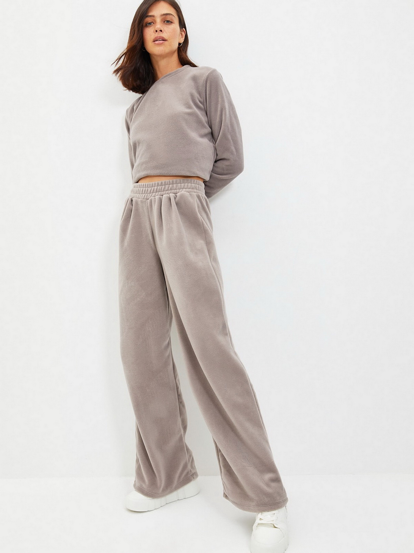 Штаны спортивные Trendyol модель TWOAW22EA0245/Antrasit Фото