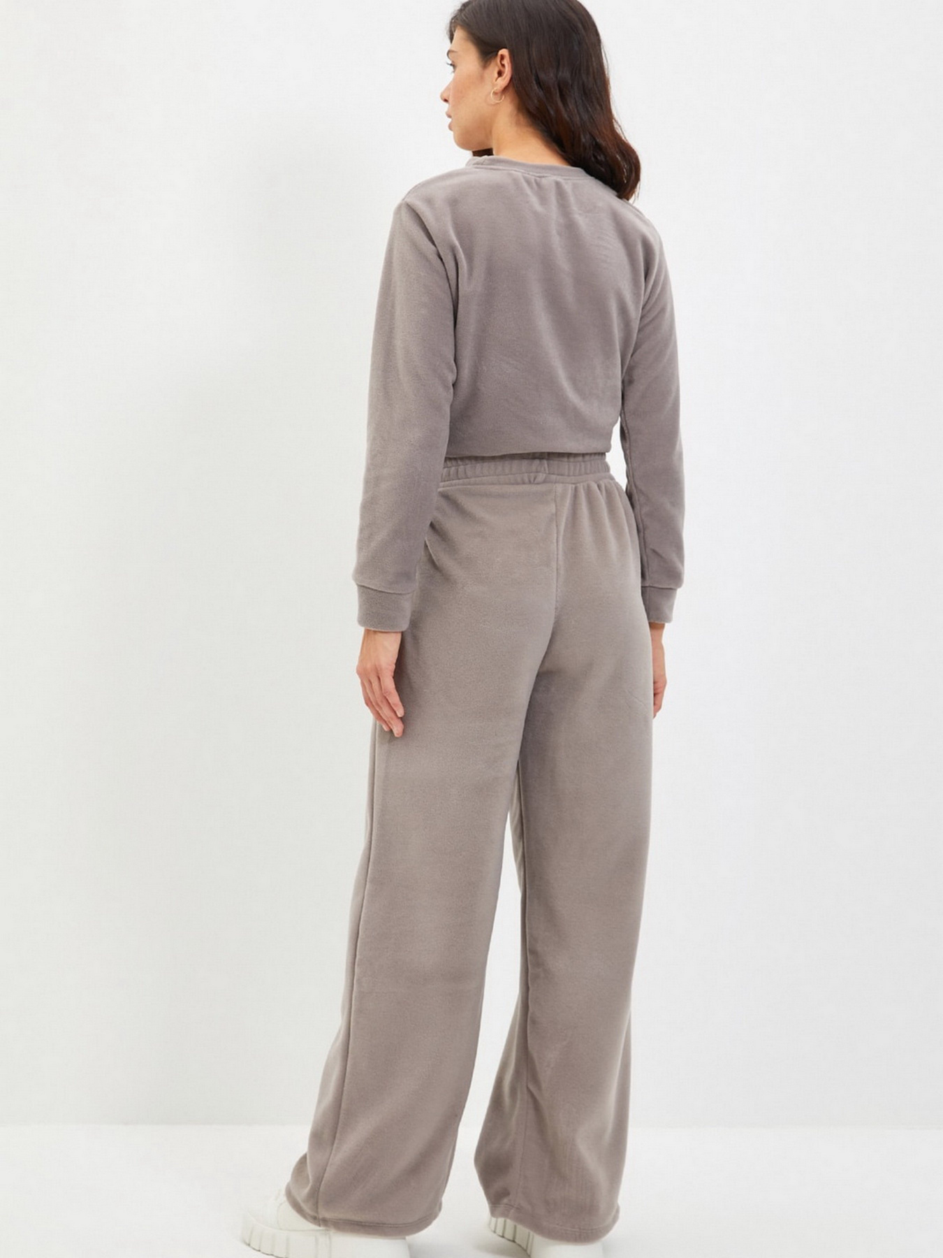 Штаны спортивные Trendyol модель TWOAW22EA0245/Antrasit Фото