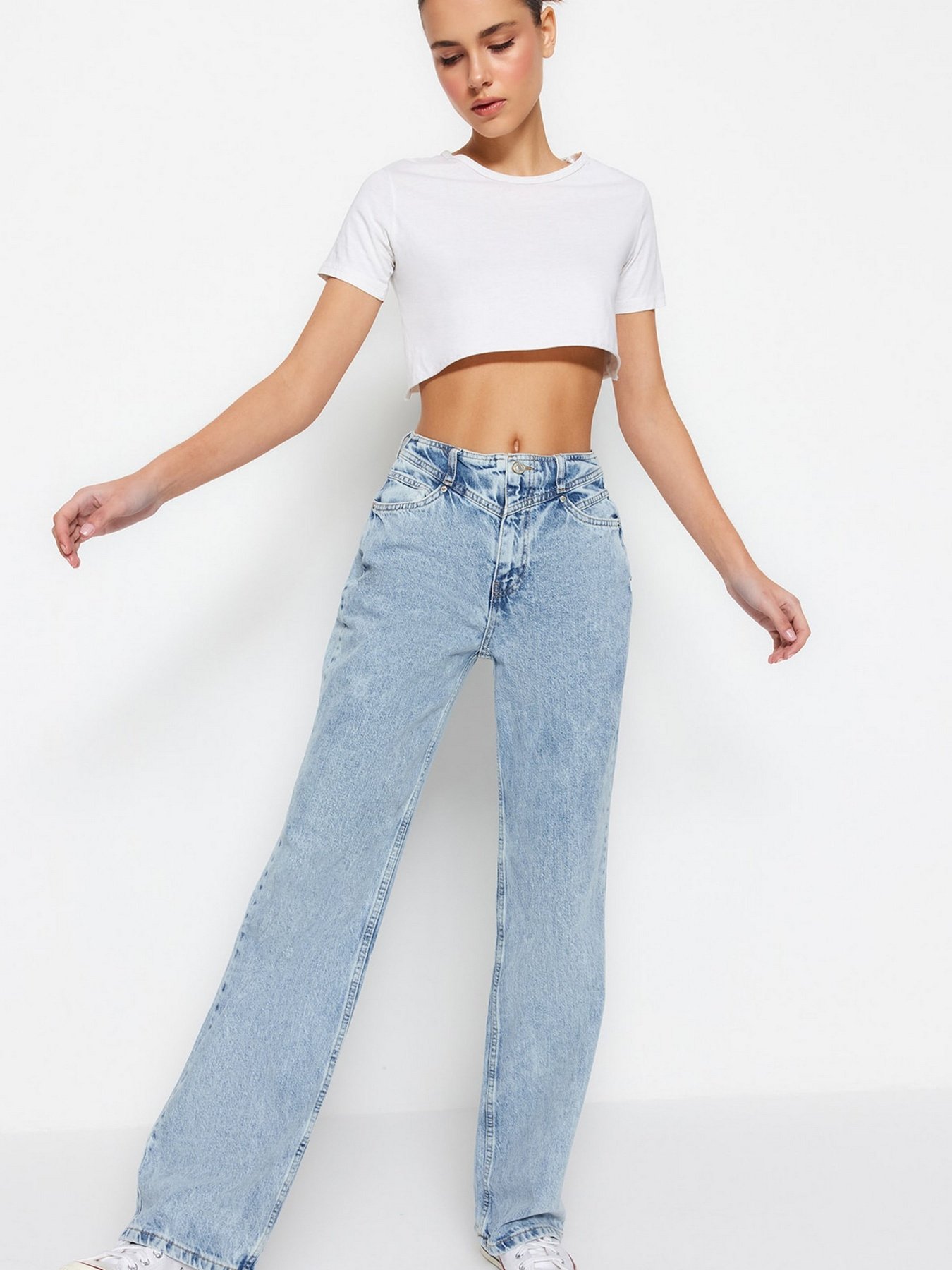 Широкие джинсы Trendyol Wide Leg модель TWOSS21JE0385/Mavi Фото