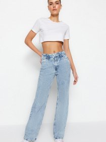 Широкие джинсы Trendyol Wide Leg модель TWOSS21JE0385/Mavi Широкие джинсы Trendyol Wide Leg модель TWOSS21JE0385/Mavi Фото