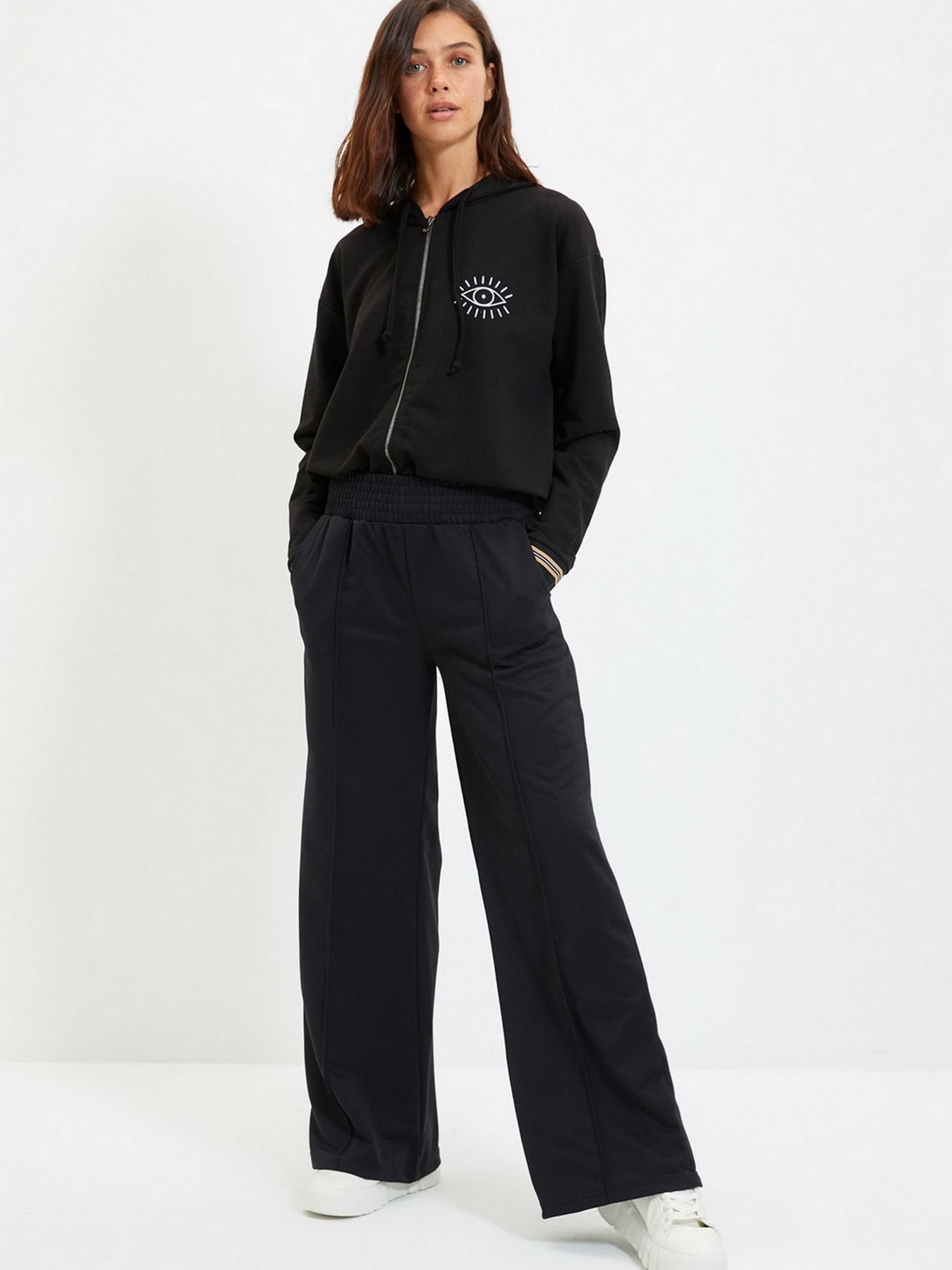 Спортивні штани Trendyol модель TWOAW22EA0405/Siyah Фото