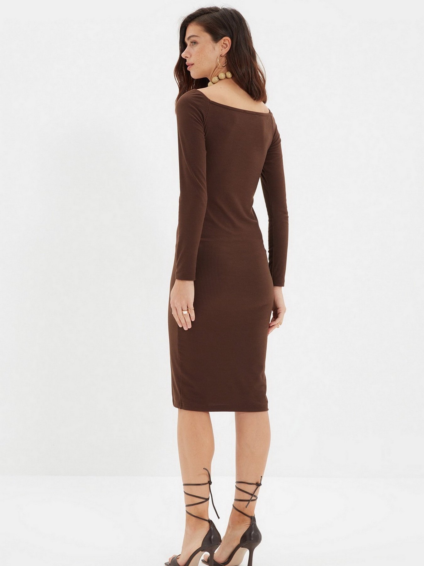 Сукня міді Trendyol модель TWOAW22EL0439/Koyu Kahverengi Фото