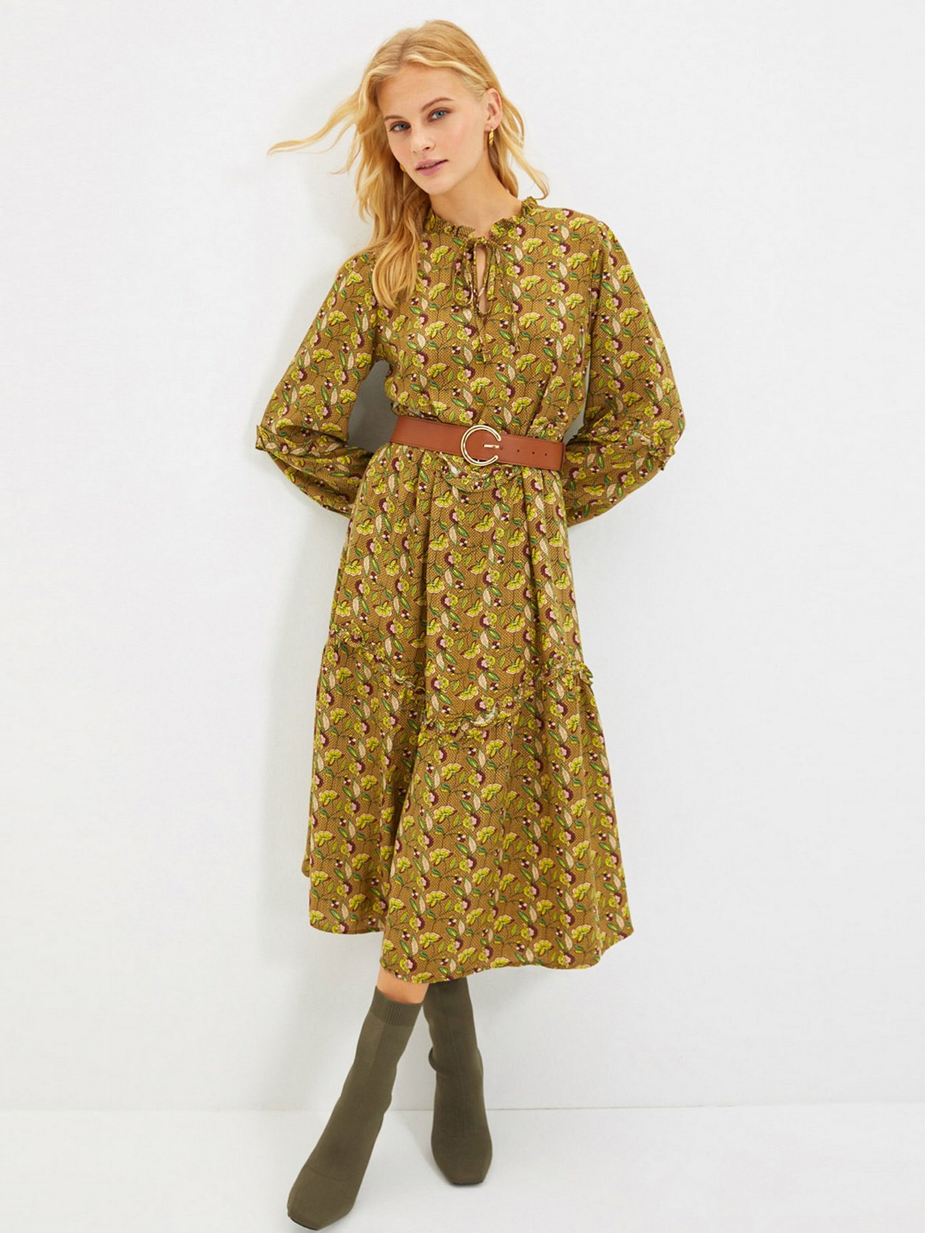 Платье миди Trendyol модель TWOAW22EL0763/Kahverengi Фото