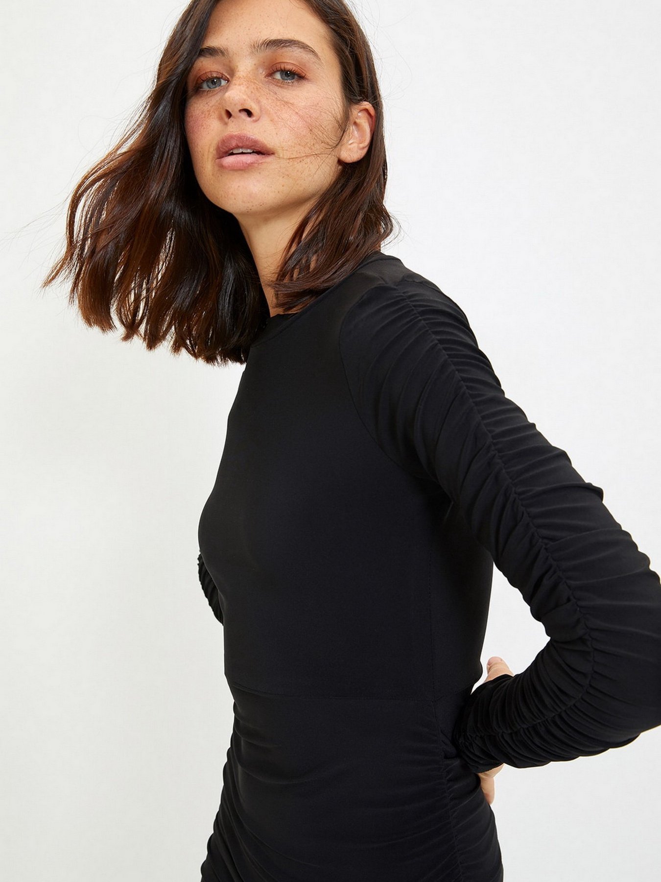 Сукня міді Trendyol модель TWOAW22EL1435/Siyah Фото