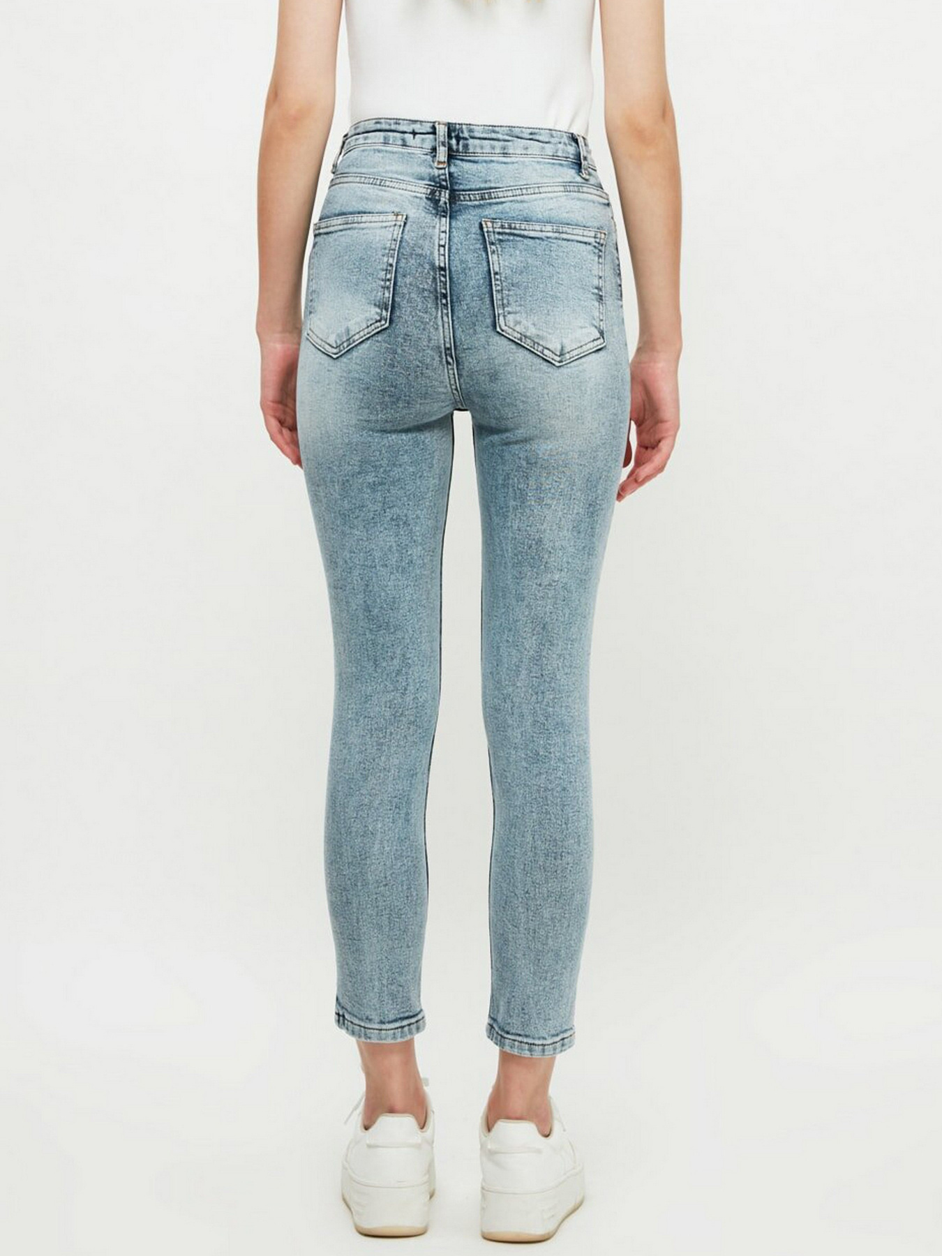 Скинни джинсы Trendyol Skinny модель TWOSS21JE0805/Acık Mavi Фото