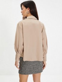 Рубашка Trendyol модель TWOAW22GO0509/Vizon Фото