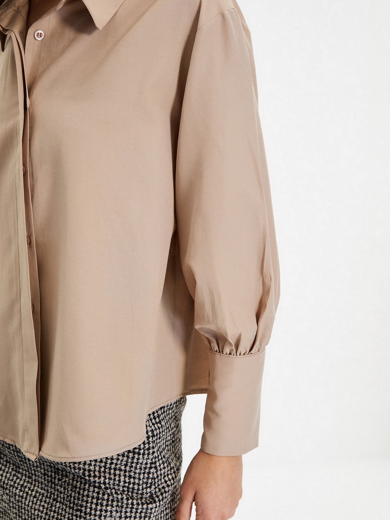 Рубашка повседневная Trendyol модель TWOAW22GO0509/Vizon Фото