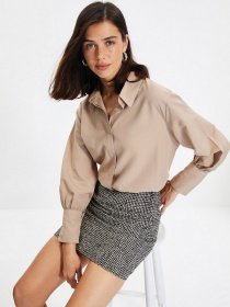 Рубашка повседневная Trendyol модель TWOAW22GO0509/Vizon Фото