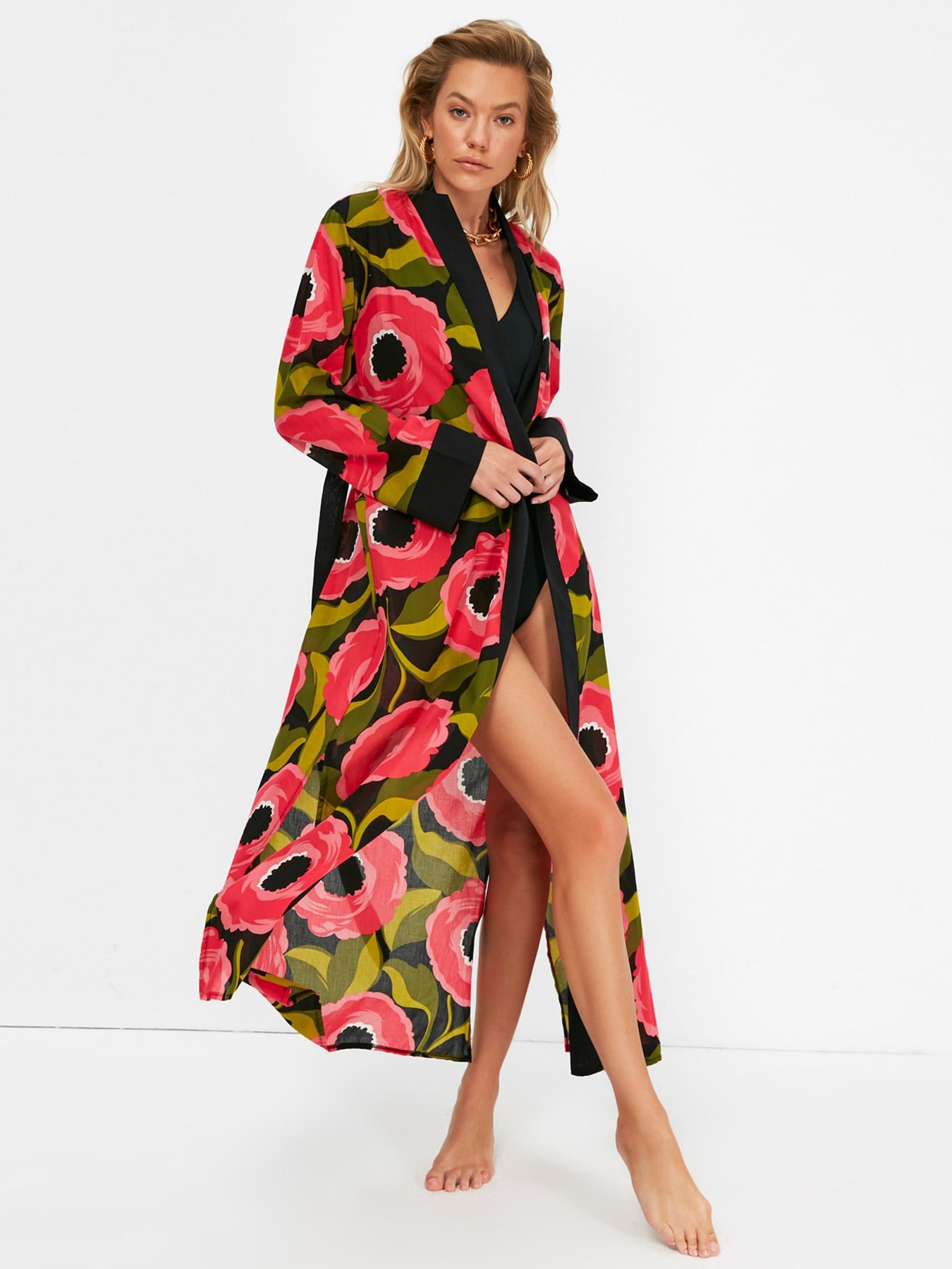 Парео Trendyol модель TBESS21KM0156/Cok Renkli Фото