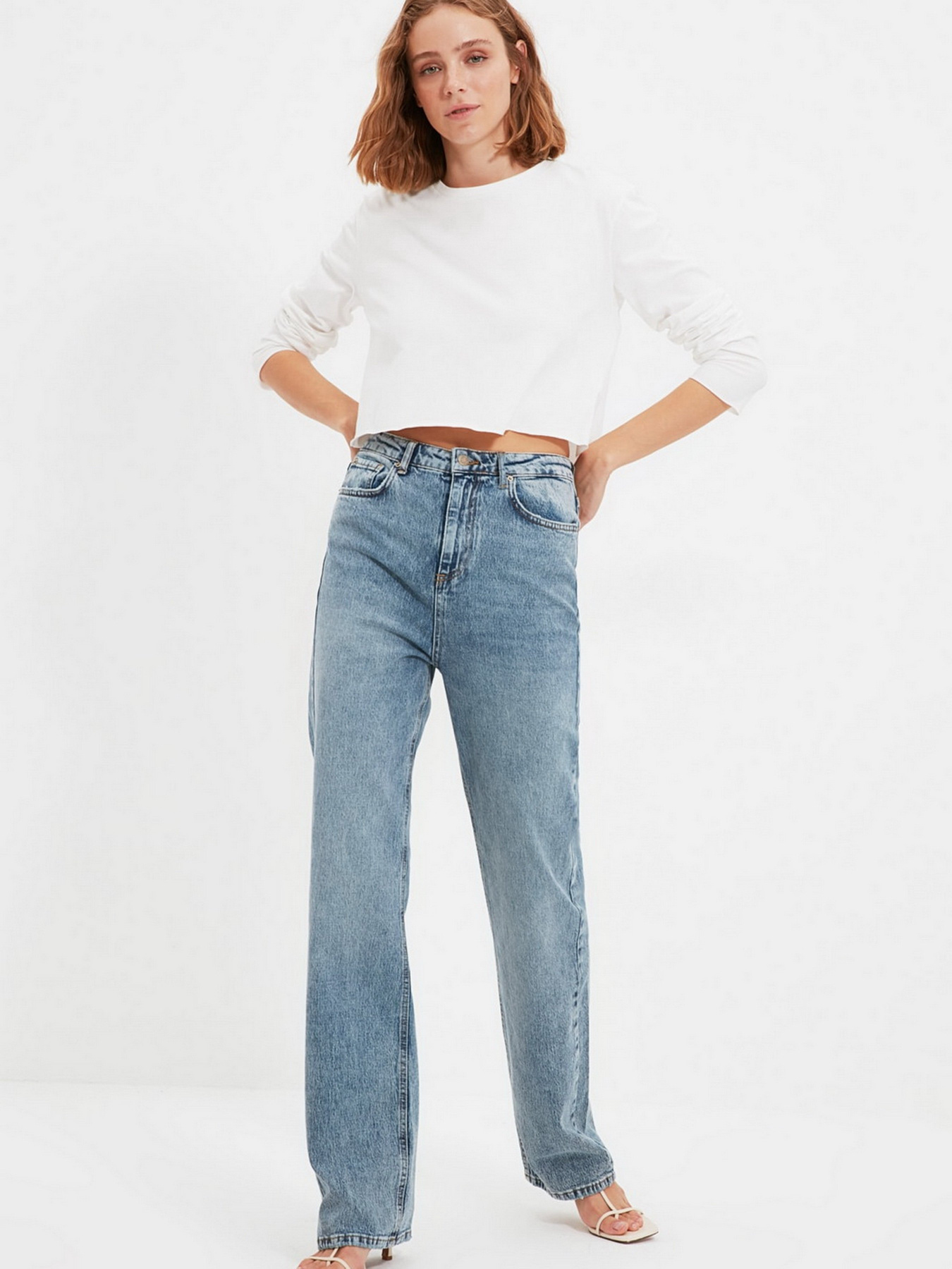 Прямі джинси Trendyol Wide Leg модель TWOAW22JE0907/Mavi Фото