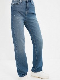 Прямые джинсы Trendyol Wide Leg модель TWOAW22JE0918/Mavi Фото