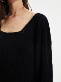 Светр Trendyol модель TWOAW22KZ1248/Siyah Светр Trendyol модель TWOAW22KZ1248/Siyah Фото