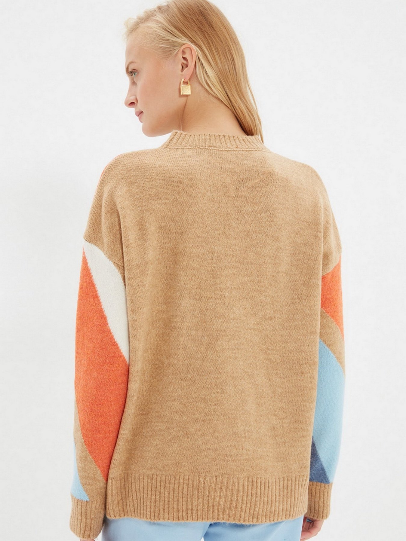 Свитер Trendyol модель TWOAW22KZ1470/Camel Фото