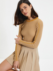 Лонгслів Trendyol модель TWOAW22KZ1518/Camel Фото