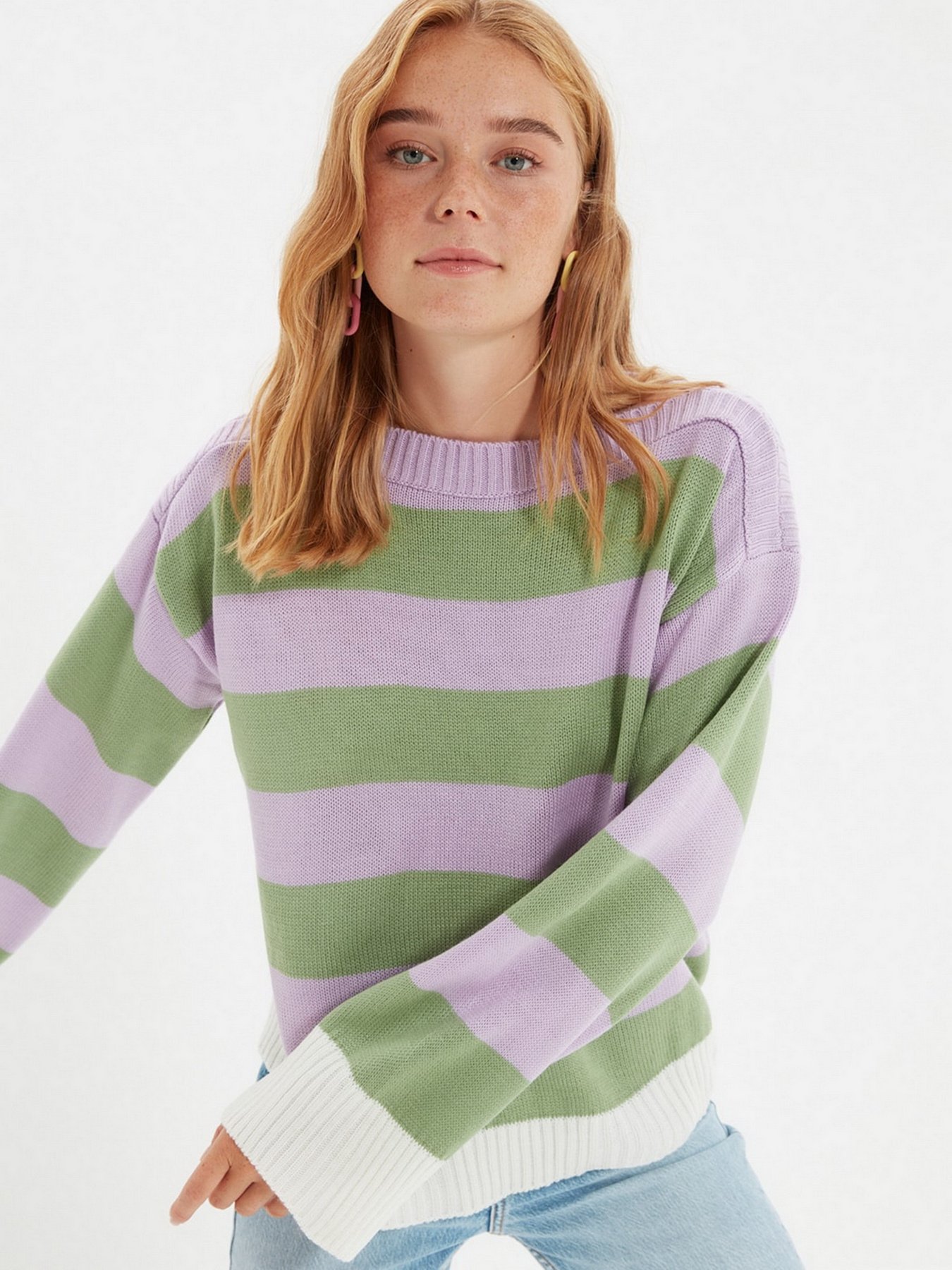 Свитер Trendyol модель TWOAW22KZ1706/Lila Фото