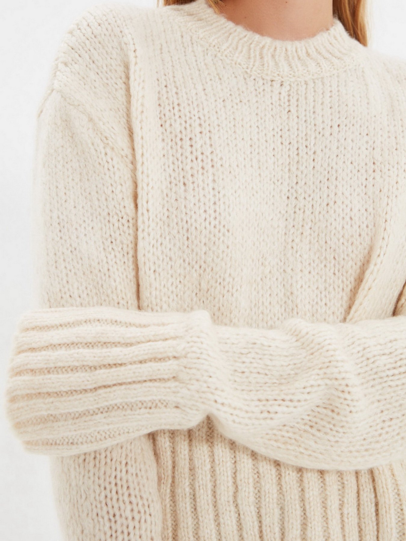 Свитер Trendyol модель TWOAW22KZ2237/Ekru Свитер Trendyol модель TWOAW22KZ2237/Ekru Фото