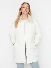 Демісезонна куртка Trendyol модель TWOAW22MO0011/Ekru Фото