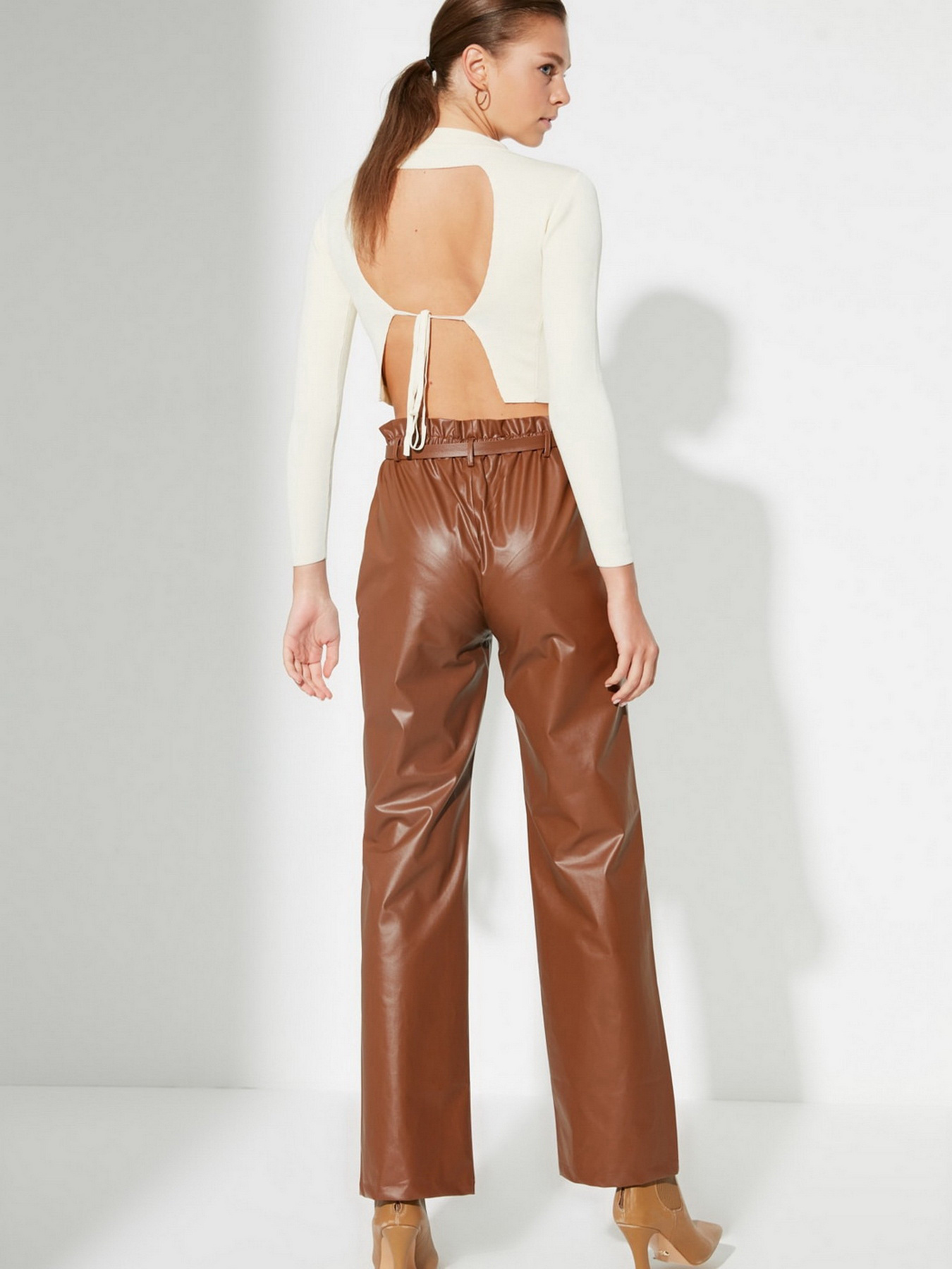 Брюки повседневные Trendyol модель TWOAW22PL0008/Camel Фото