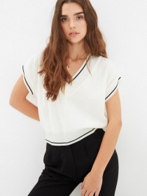 Жилет Trendyol модель TWOAW22SV0055/Ekru Фото
