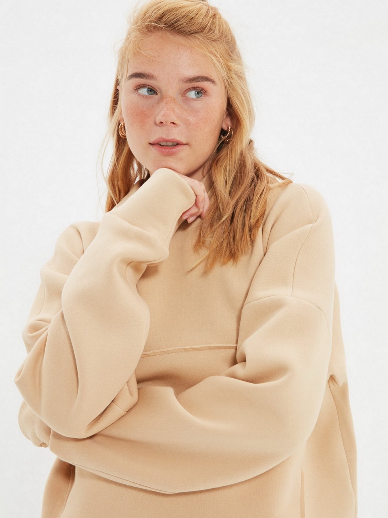 Худи Trendyol модель TWOAW22SW0885/Camel Худи Trendyol модель TWOAW22SW0885/Camel Фото