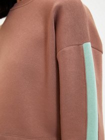 Свитшот Trendyol модель TWOAW22SW1120/Kahverengi Фото