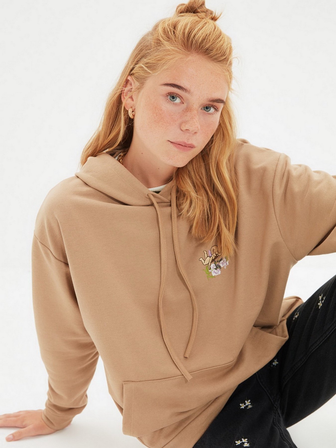 Худи Trendyol модель TWOAW22SW1209/Tas Фото