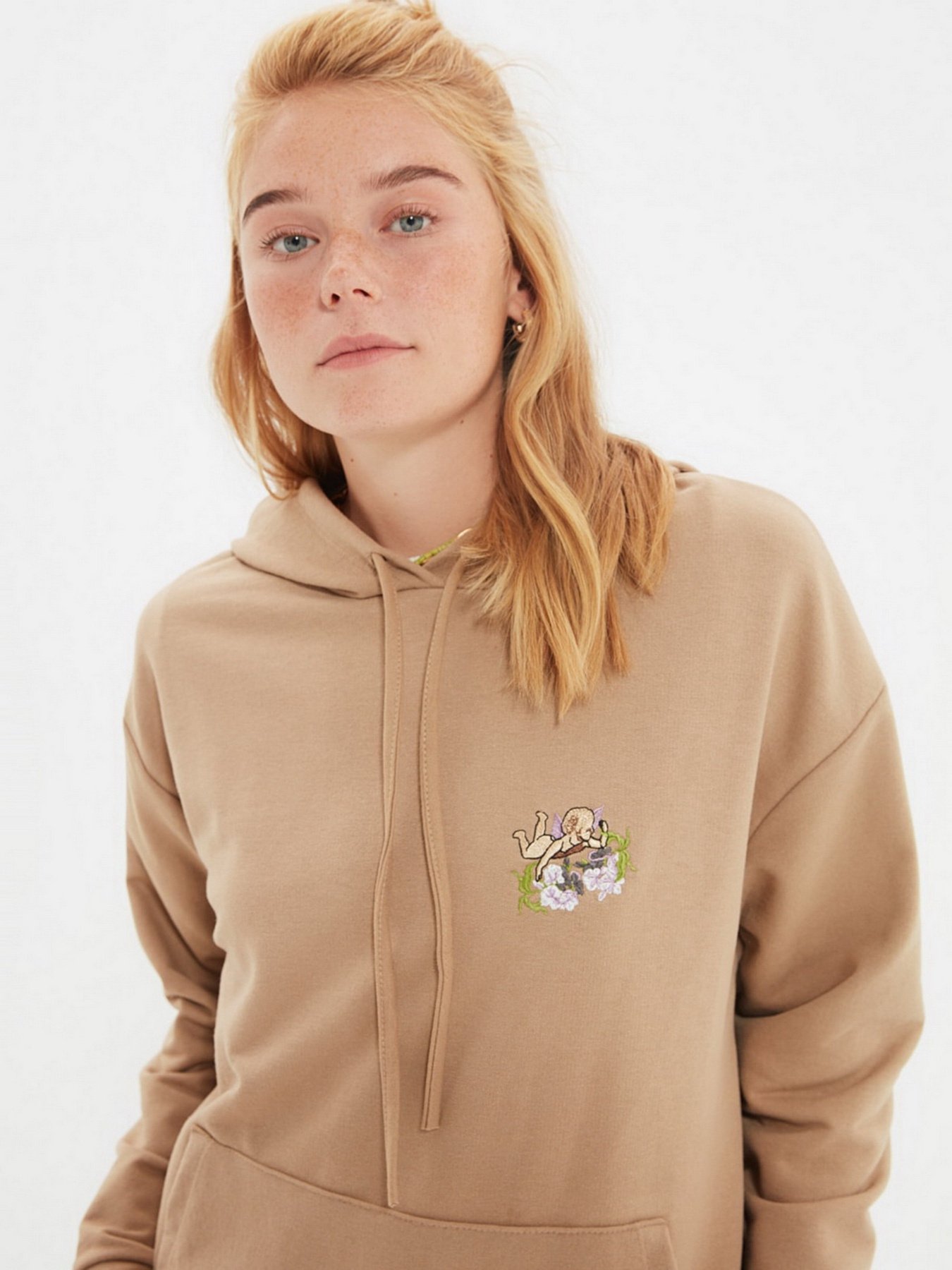 Худи Trendyol модель TWOAW22SW1209/Tas Фото