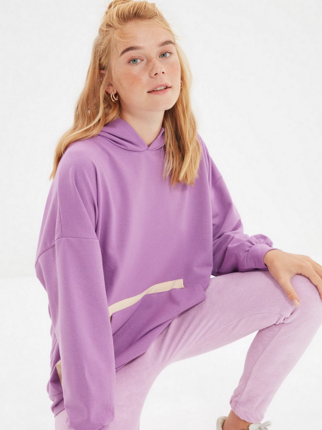 Худи Trendyol модель TWOAW22SW1393/Lila Фото