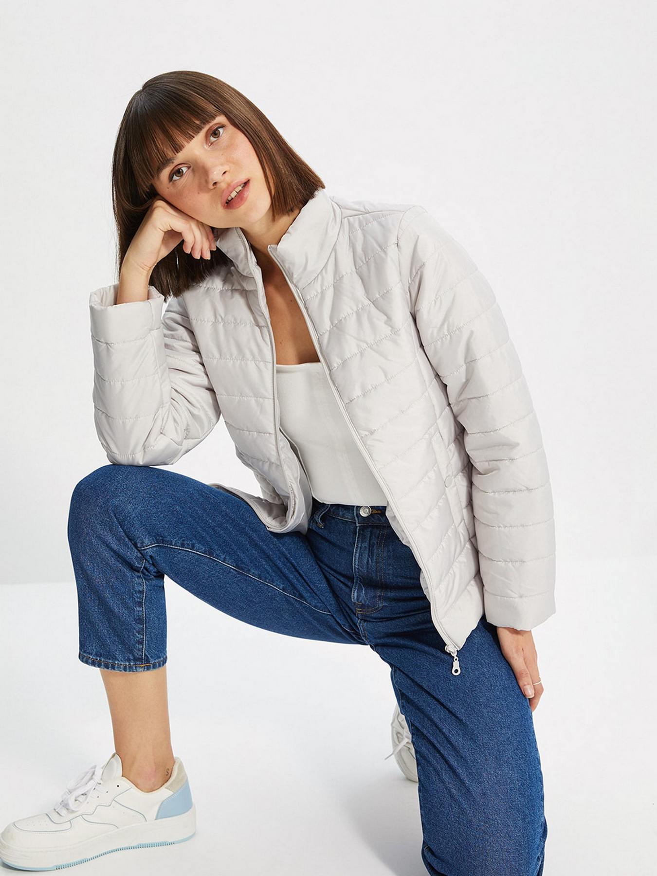 Демисезонная куртка Trendyol модель TWOAW22MO0101/Gri Фото