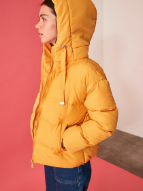 Пуховик Trendyol модель TWOAW21MO0022/Hardal Фото